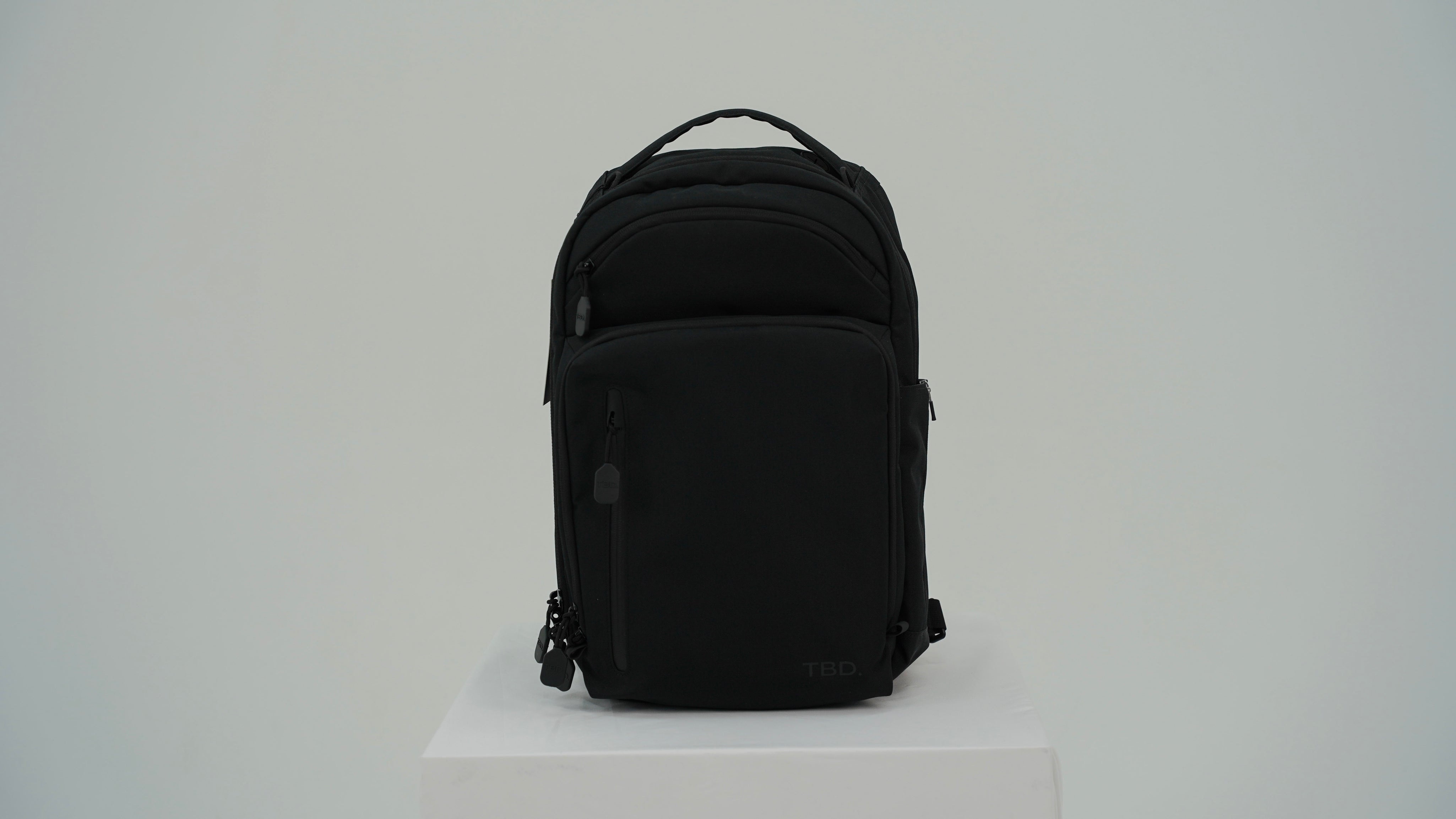 BLACK1_c4be836a-e489-4535-8c77-99fe2d5a2288.jpg
